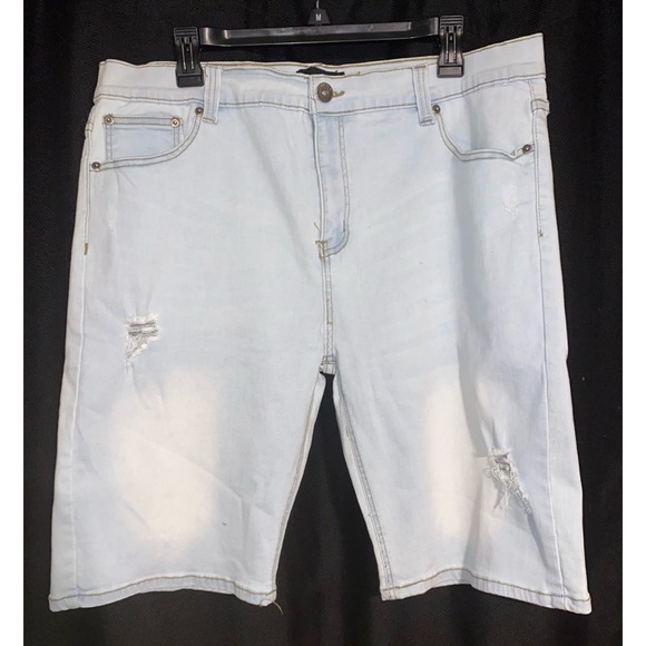 Jean Shorts - Picture 1 of 2